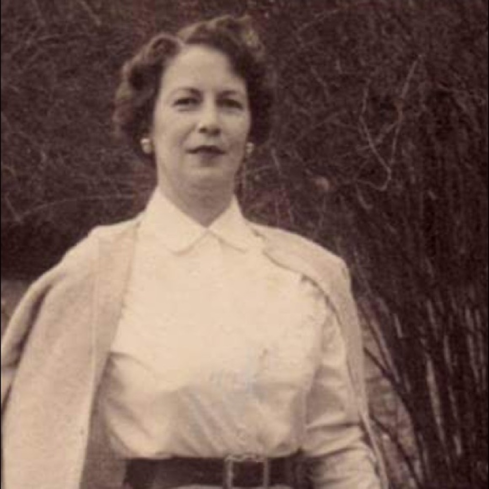 Meet your Posher, Natalie